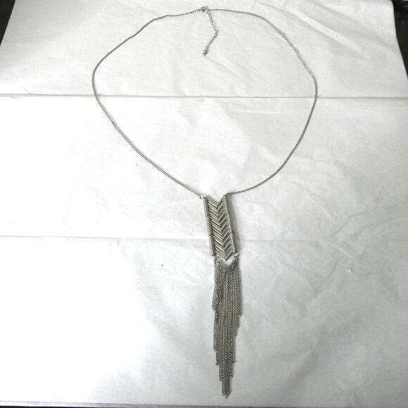 Boho Arrow Necklace - Picture 2 of 8